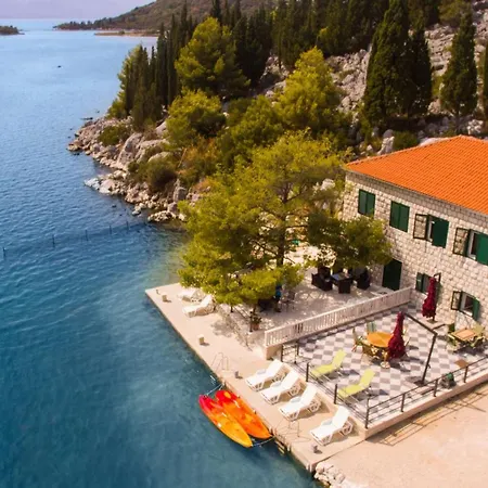 Feriehus Fuer 10 Personen In Blace, Dalmatien Neretva Kroatien *