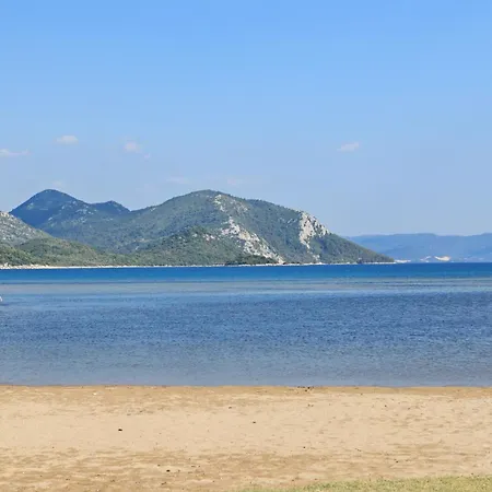 Fuer 10 Personen In Blace, Dalmatien Neretva Kroatien