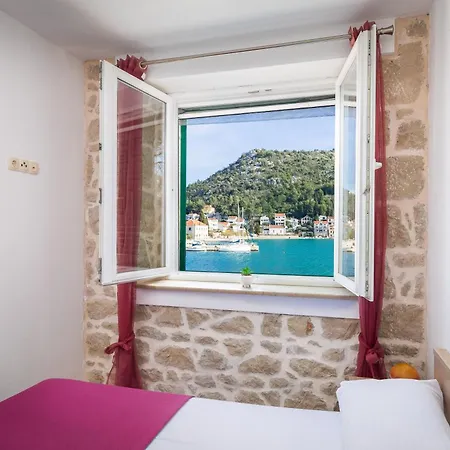 Tatil Evi Fuer 10 Personen In Blace, Dalmatien Neretva Kroatien Blace